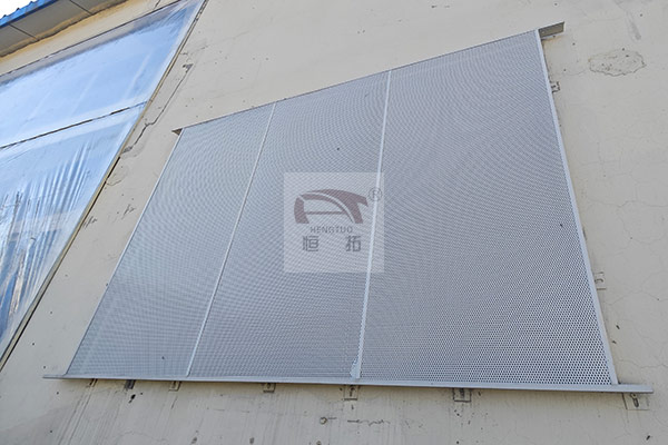 城市住宅與公共建筑中空氣能設備降噪實踐：兼顧節能性能與舒適生活環境